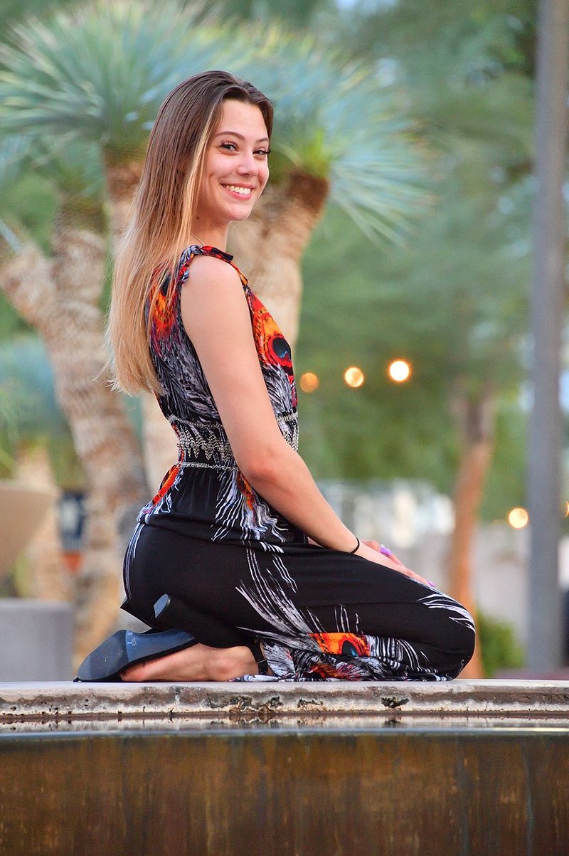 Алина, 18